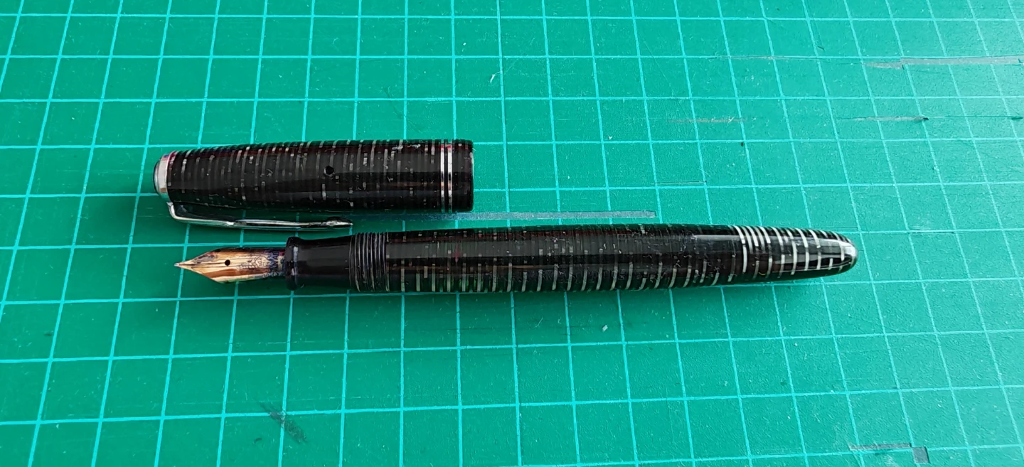 Parker Vacumatic Debutante Fountain Pen