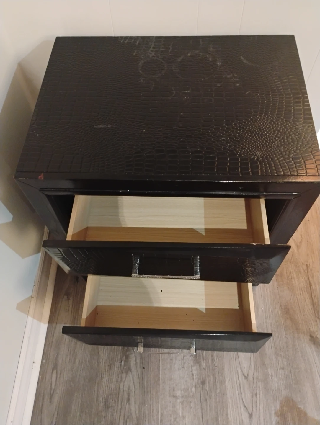 Black Faux Croc 2-Drawer Nightstand - photo 4