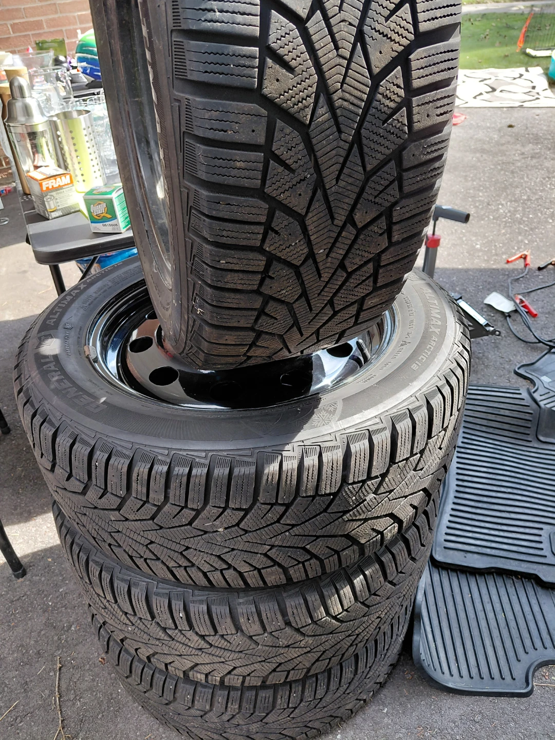 Set of 4 Snow Tires - 235/55 R17 - photo 2