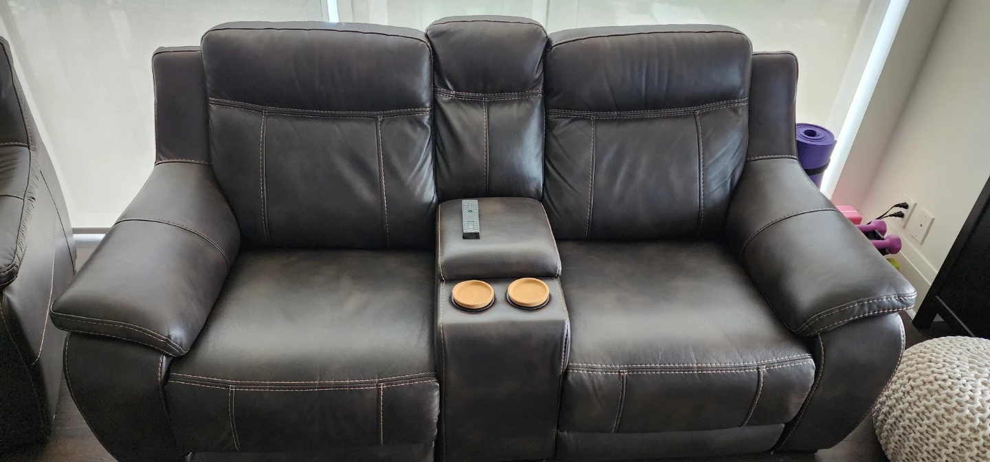 Loveseat and Chair Recliner $500 - photo 2