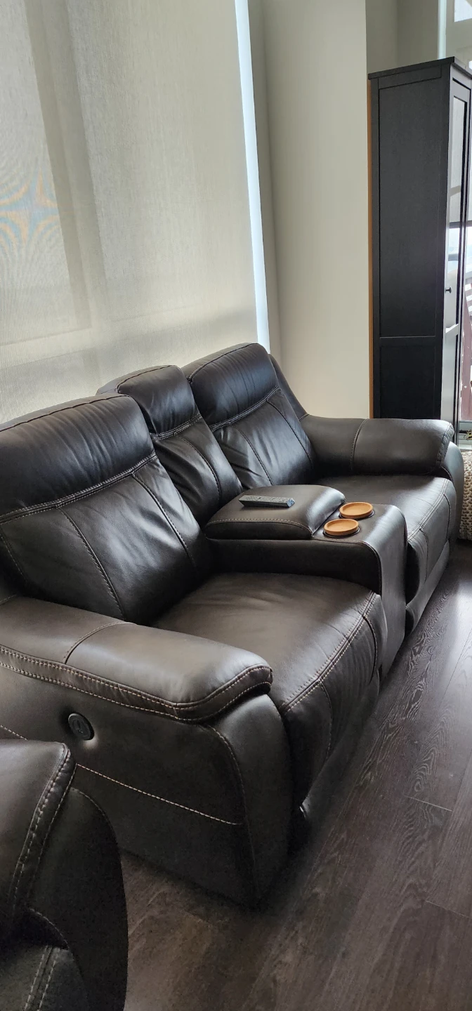 Loveseat and Chair Recliner $500 - photo 3