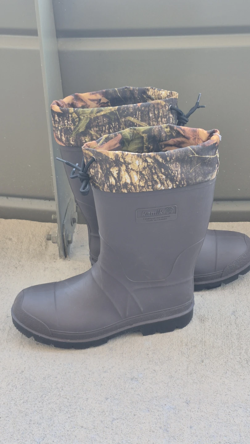 Kamik Boots 🥾🥾🇨🇦 Size 10 - photo 4