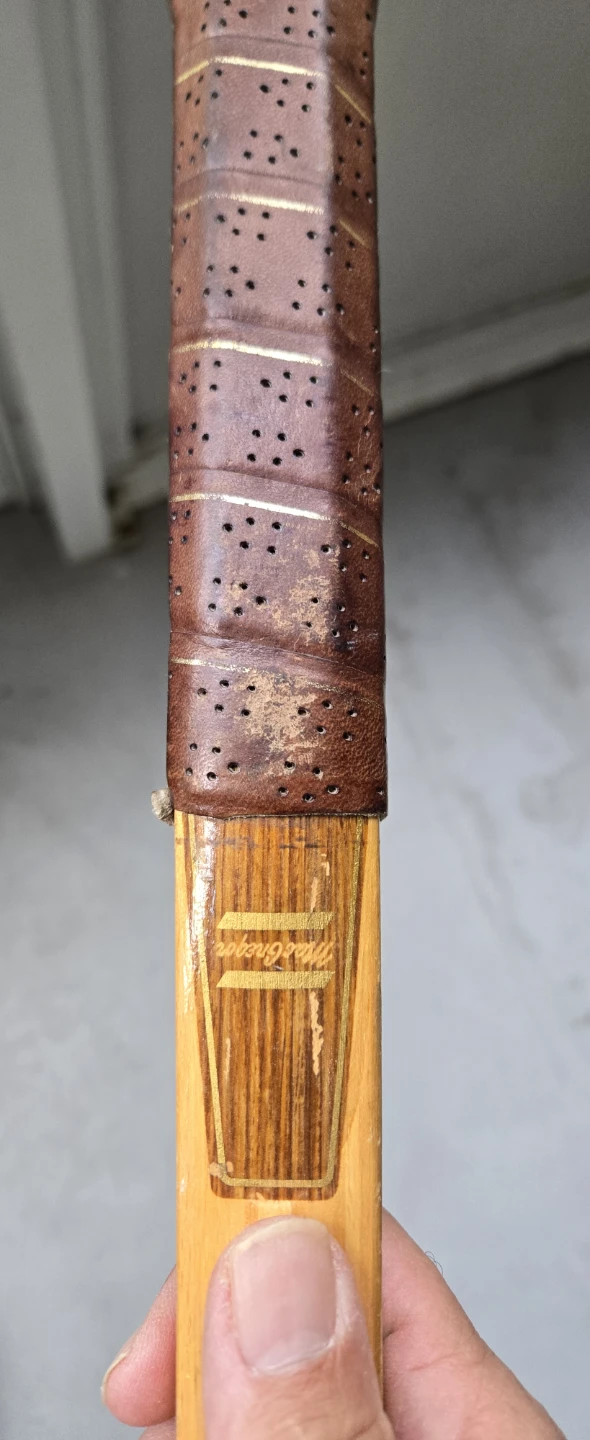 MacGregor Medallion Tennis Racket - photo 5