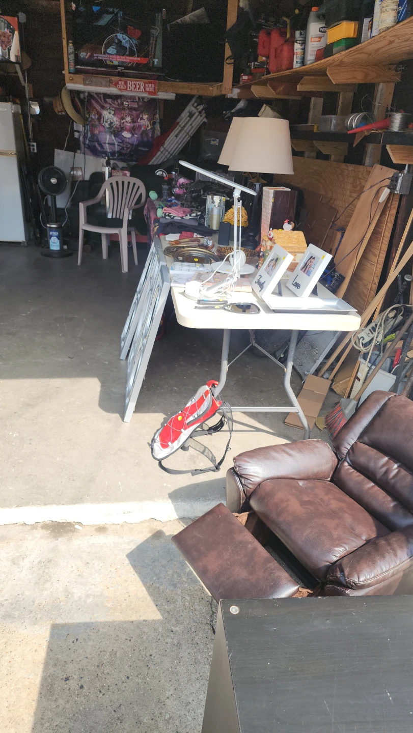 Garage Sale - photo 5