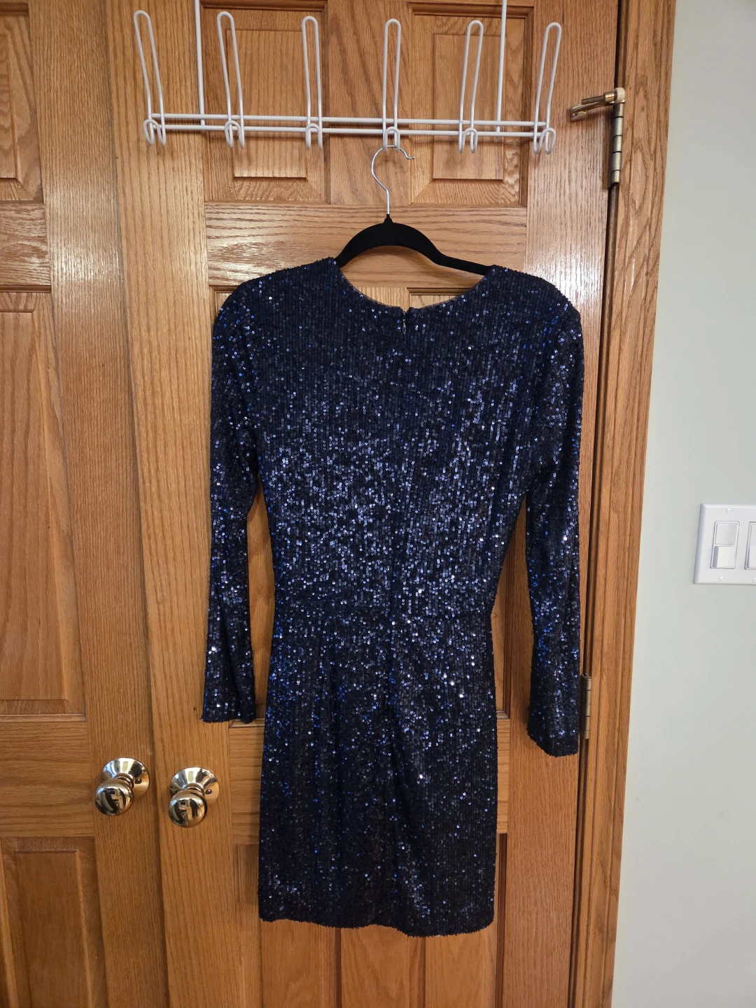Sparkly Sequin Cocktail Dresses - photo 3