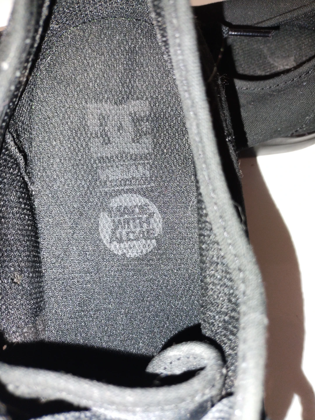 DC Shoes - photo 4