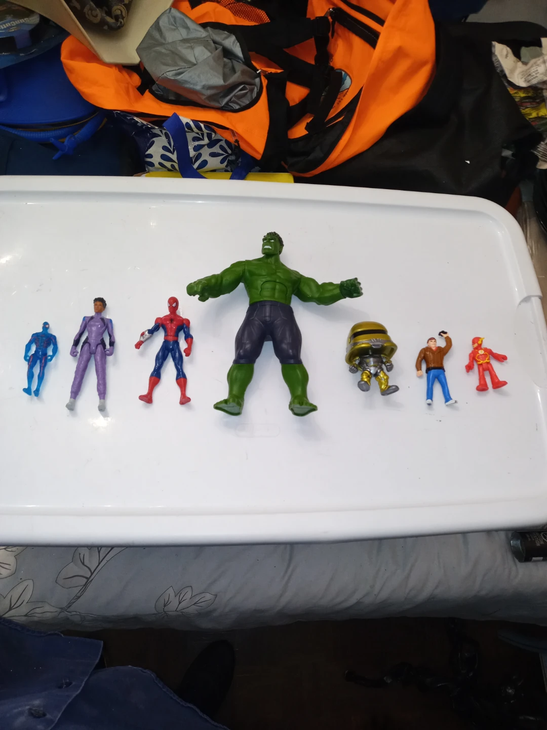 Assorted 7 Toy Figures
