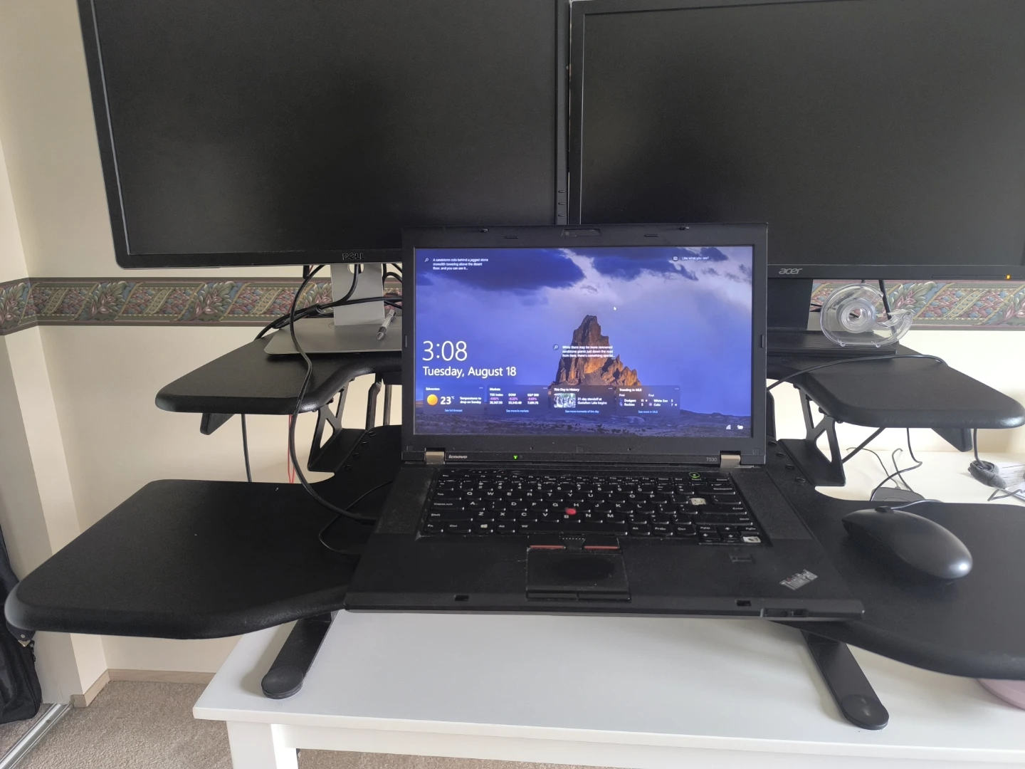 VariDesk Pro Plus 30 – Height-Adjustable Standing Desk Converter