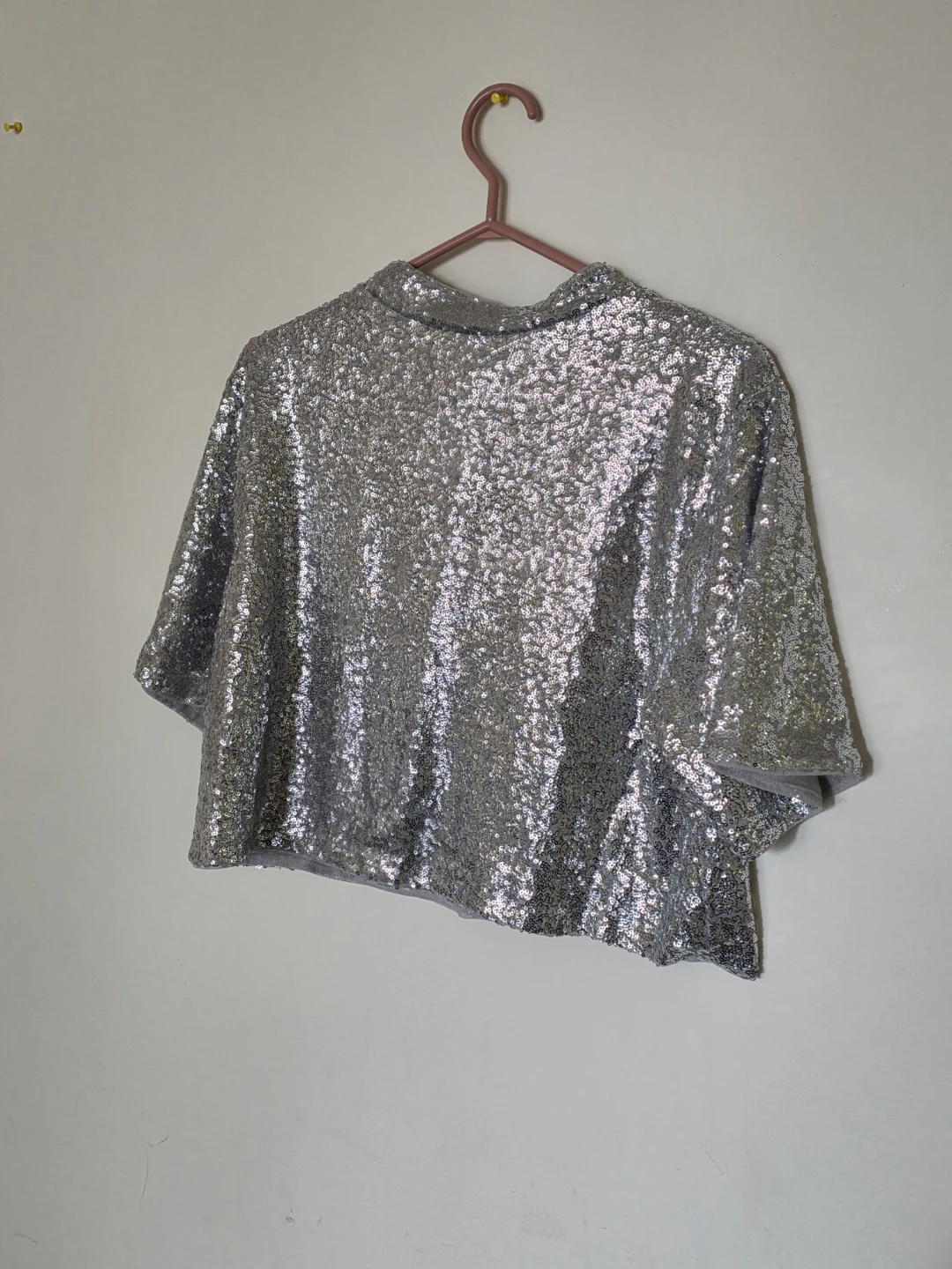 New tagged H&M Sequin Top - Silver, Size M - photo 4