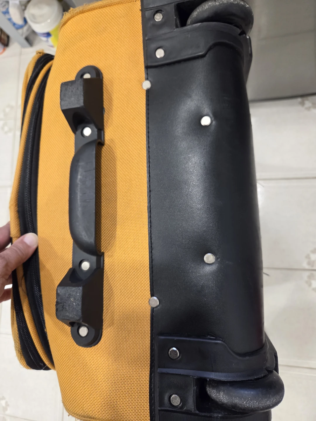 VIA Rail Canada Rolling Suitcase - photo 4