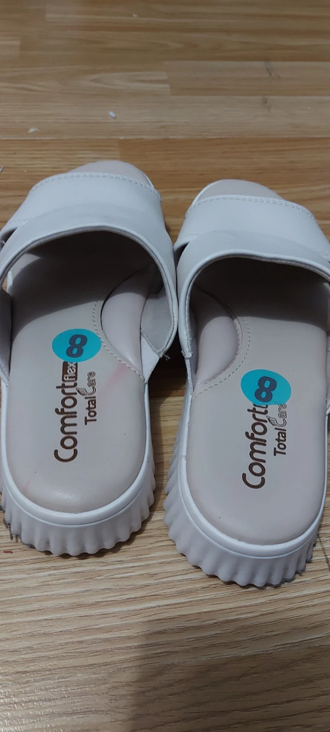 Comfortflex total care White Slides - photo 2