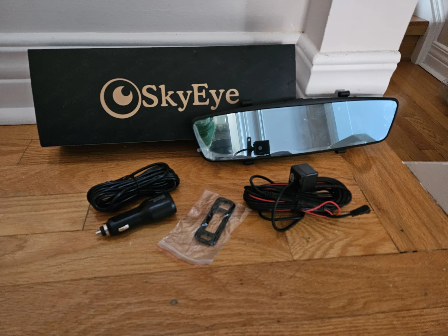 SkyEye Rearview Mirror Dash Cam - photo 5