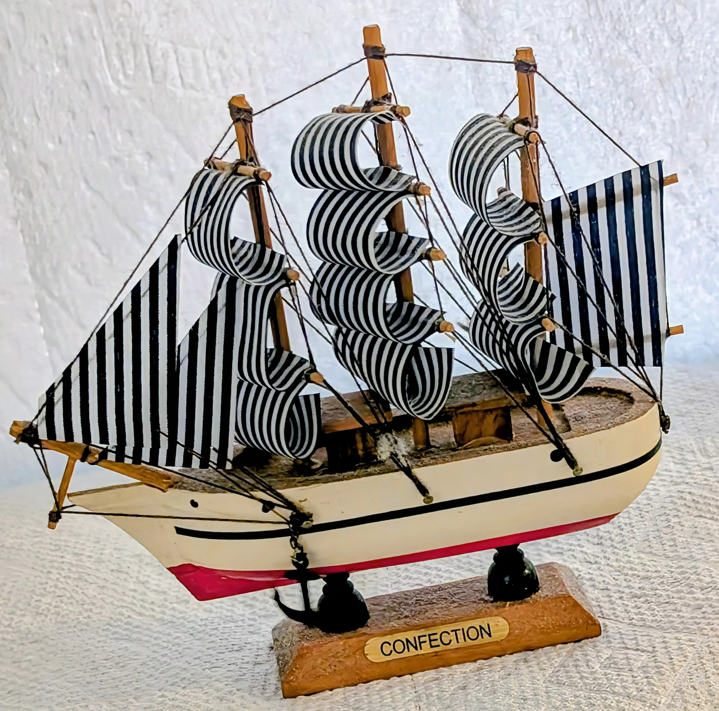 Vintage Collection of Model Sailing Ships - photo 2