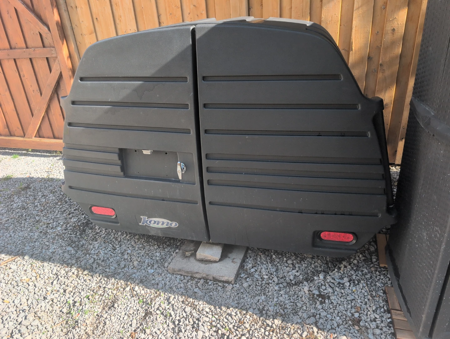 Tomo Cargo Trailer Hitch Carrier - photo 2