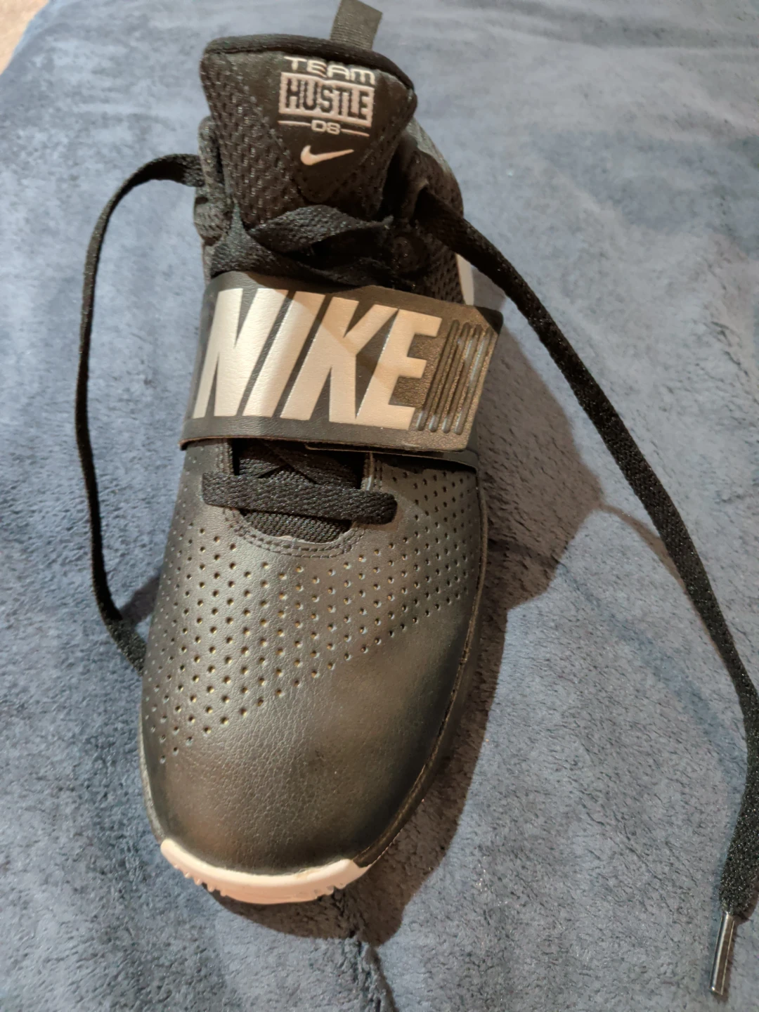 Like new Nike Youth size 6.5, women's 8-8.5, men's 6.5 - photo 4