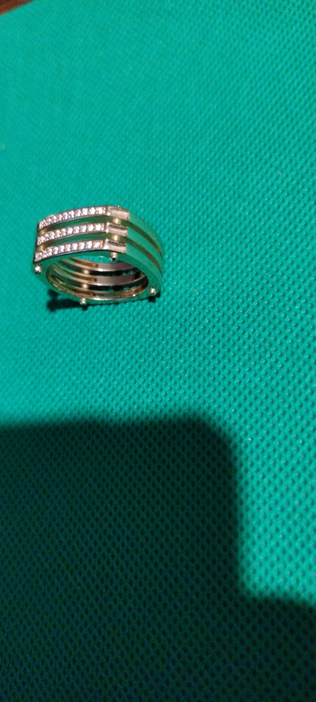 Gold-tone ring with rhinestones - photo 3