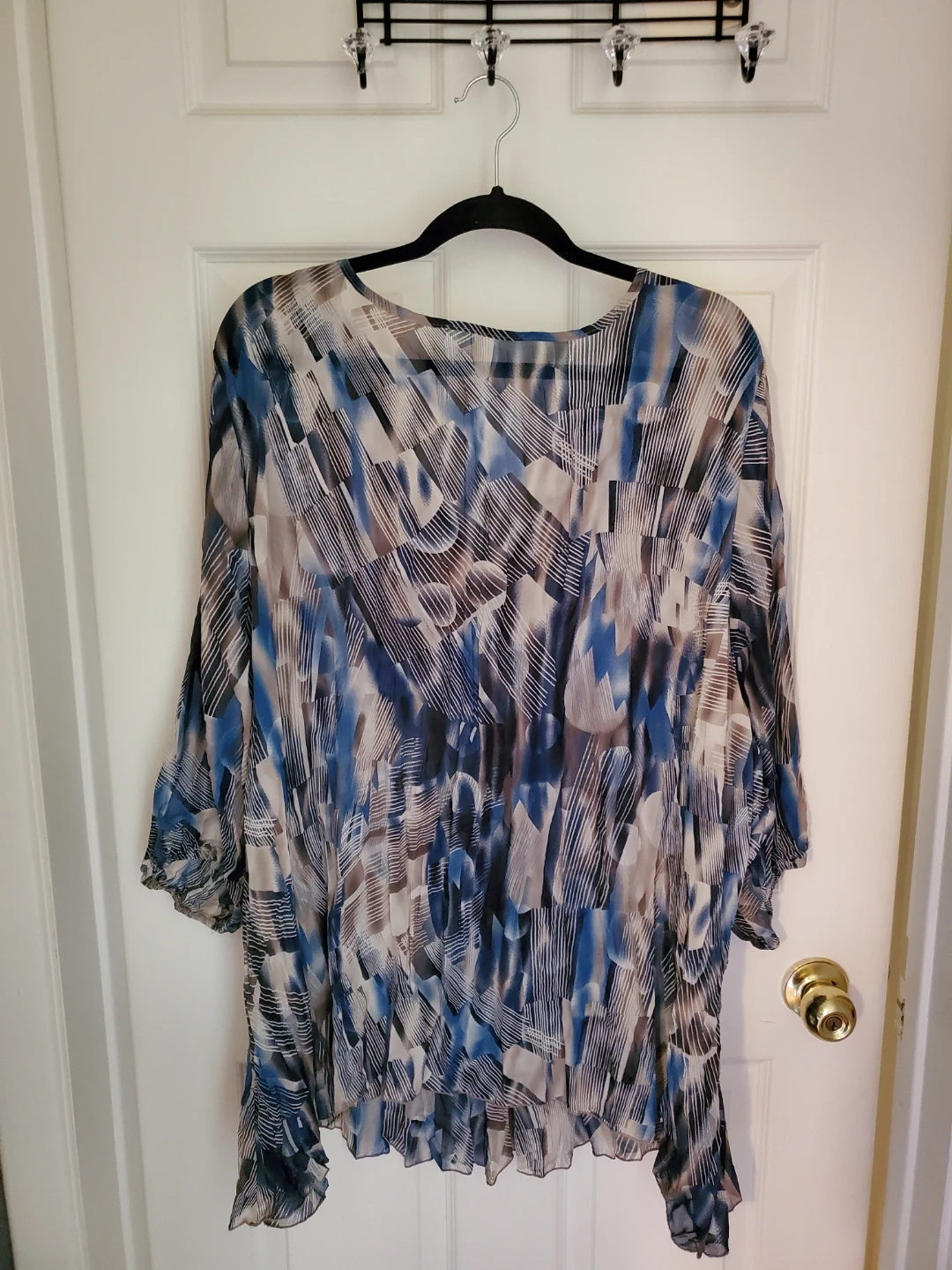 Sheer Patterned Plus Size Top... - photo 4
