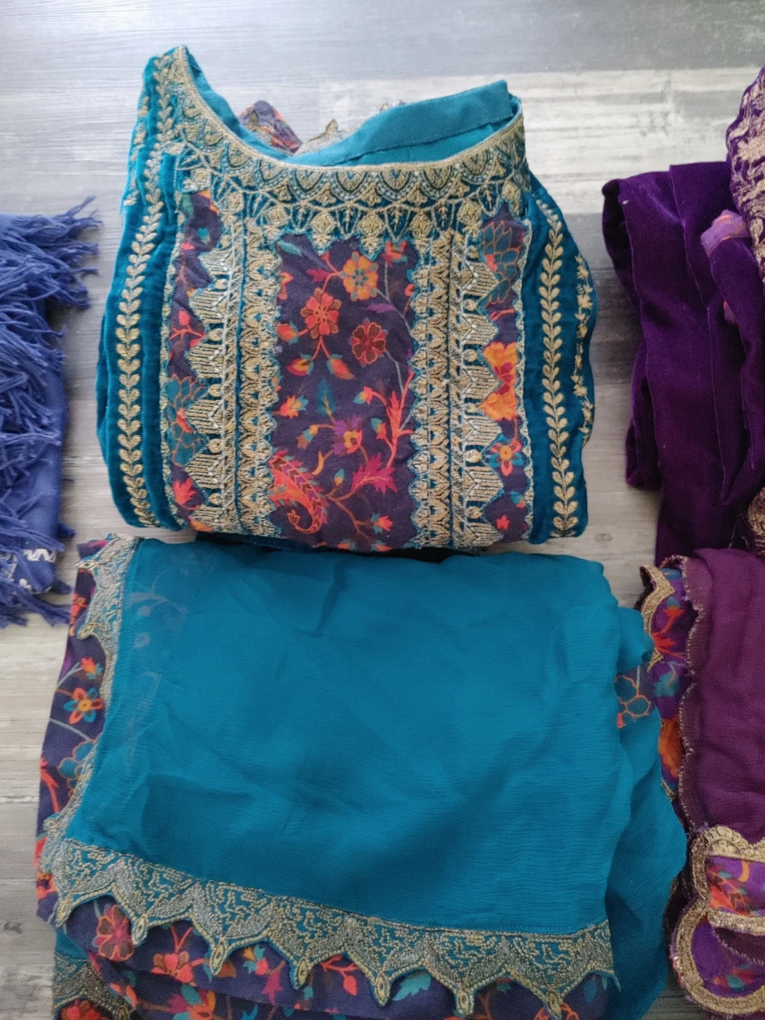 Pakistani dresses and salwar kameez - photo 3