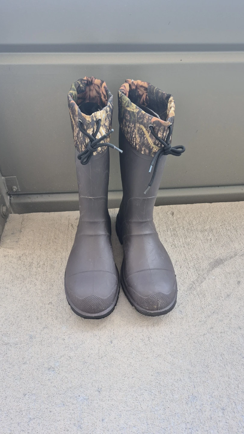 Kamik Boots 🥾🥾🇨🇦 Size 10