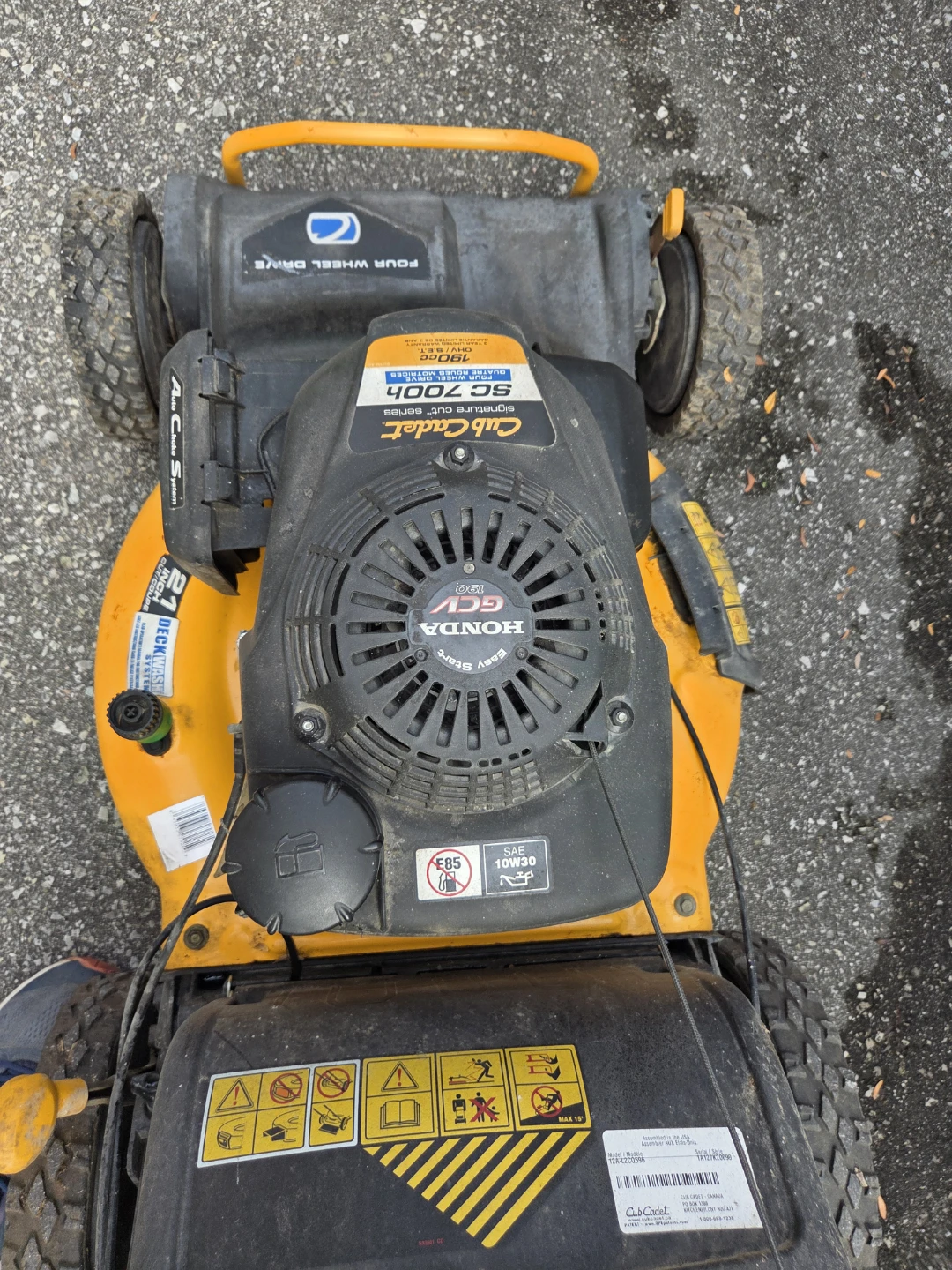 Cub cadet lawn mower - photo 2