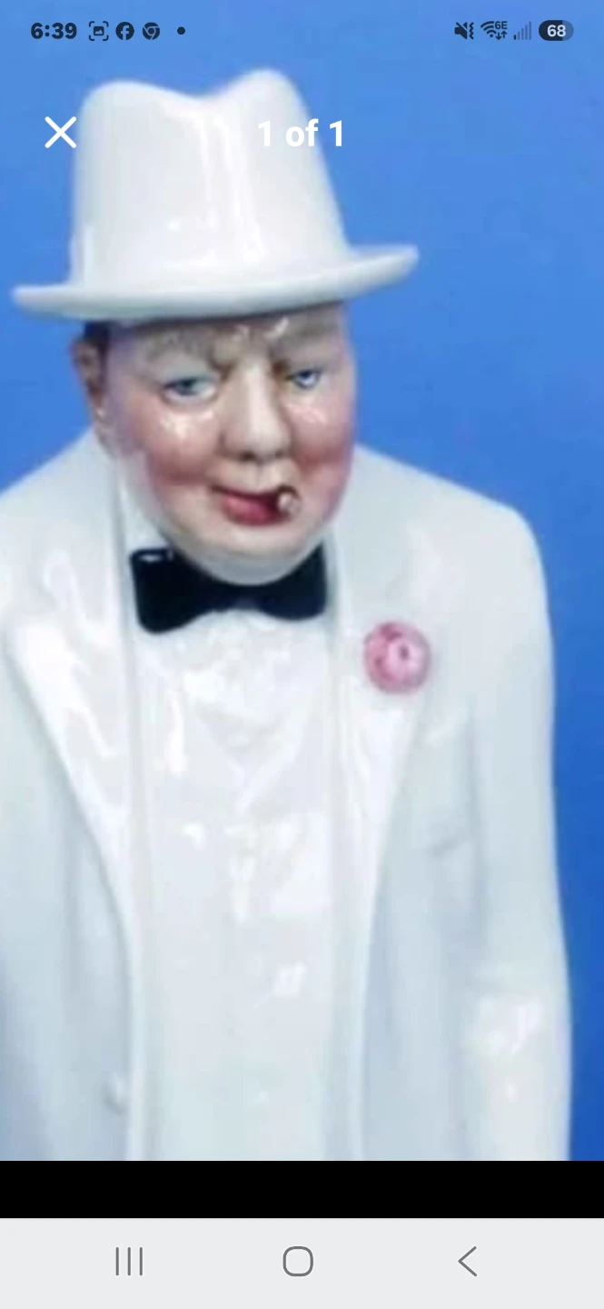 Royal Doulton 6 " figure SIR WINSTON CHURCHILL - photo 2