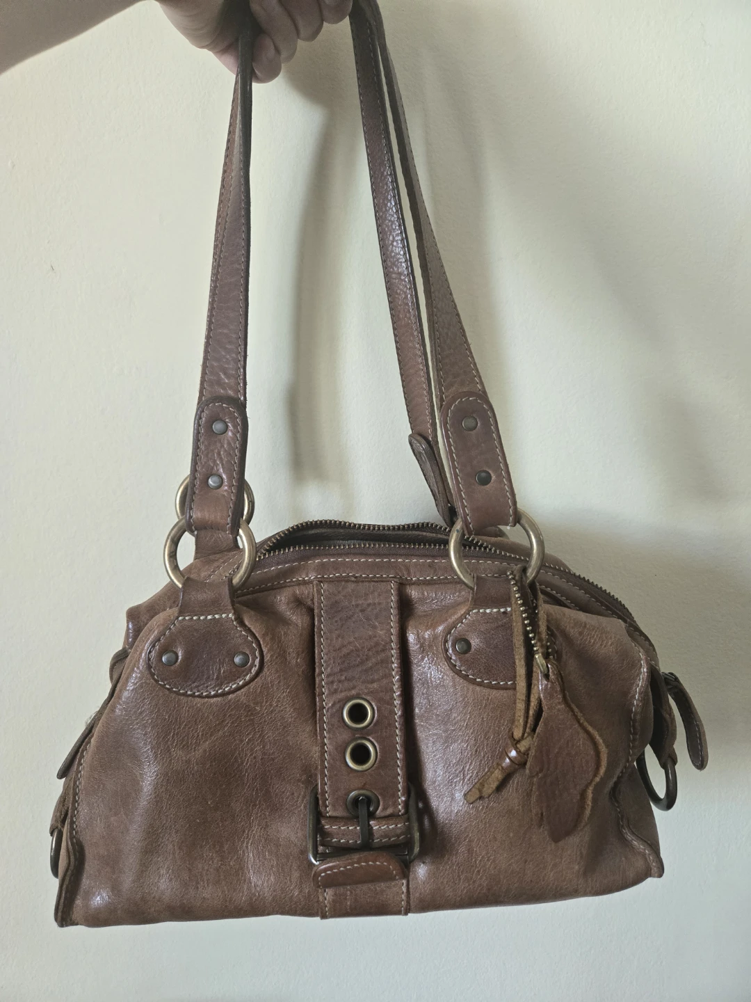 Vintage Roots Brown Leather Shoulder Bag - photo 2