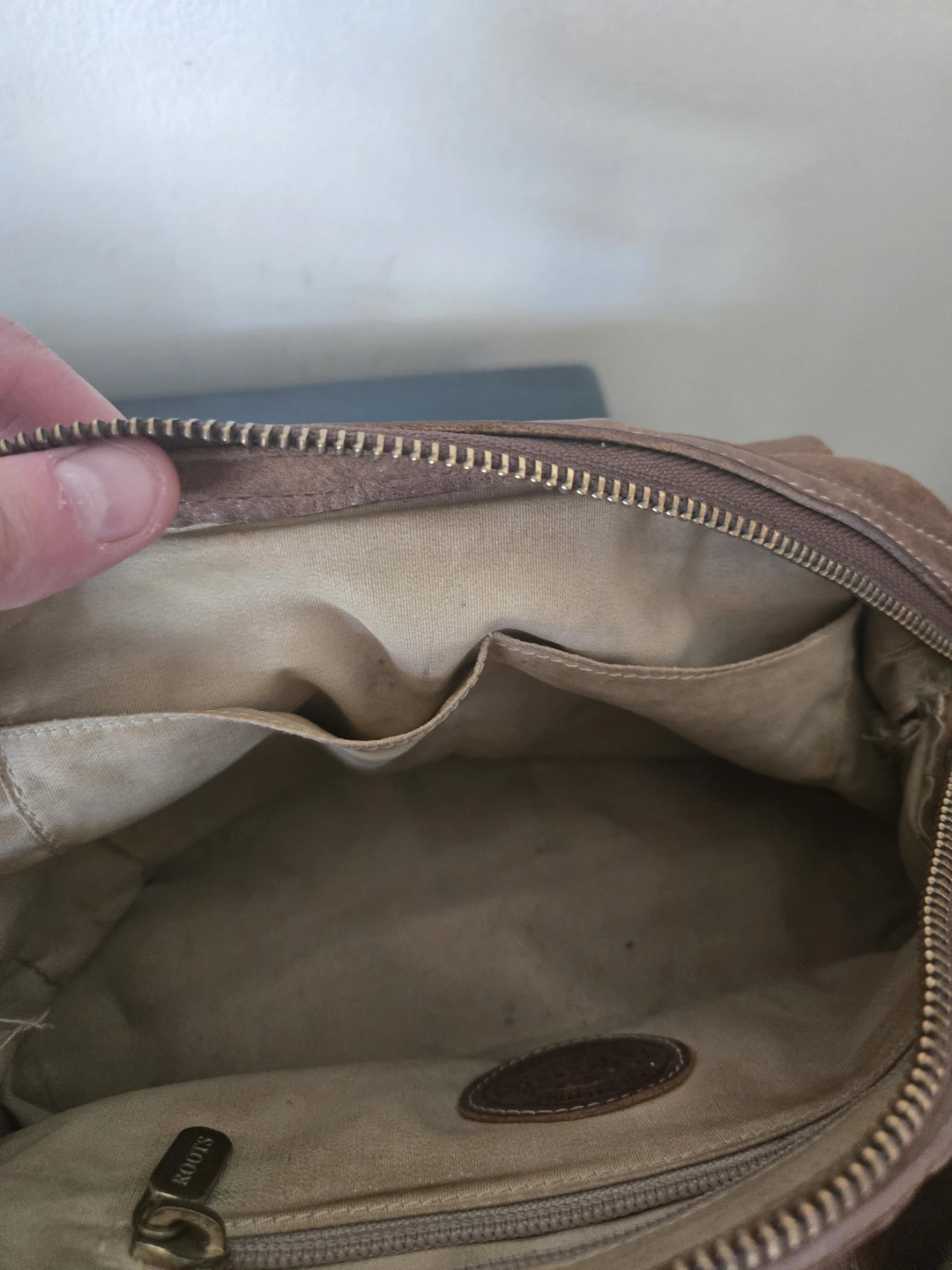 Vintage Roots Brown Leather Shoulder Bag - photo 5