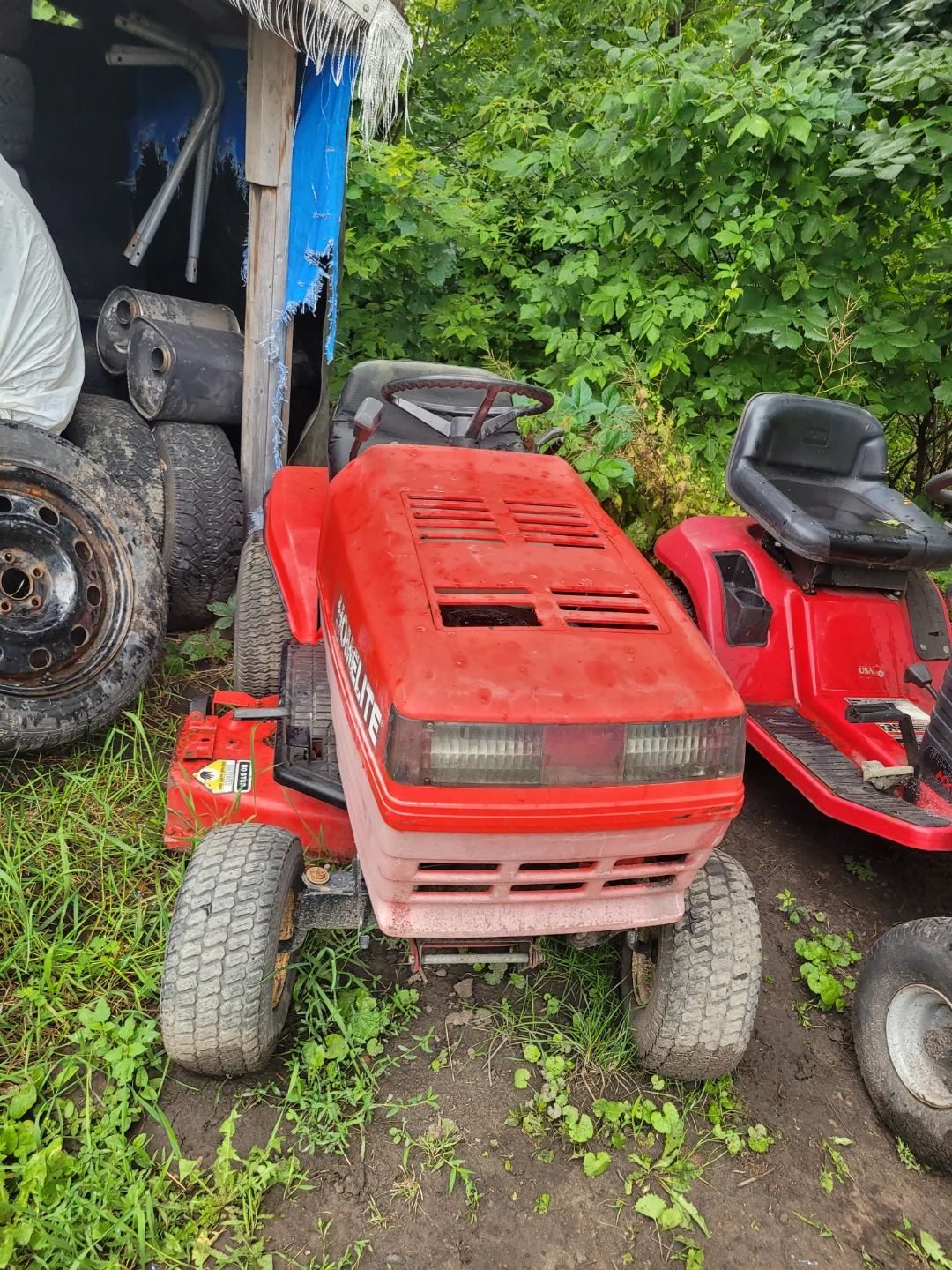 2 x Riding Lawn Mower Tractors HOMELITE TORO - photo 3