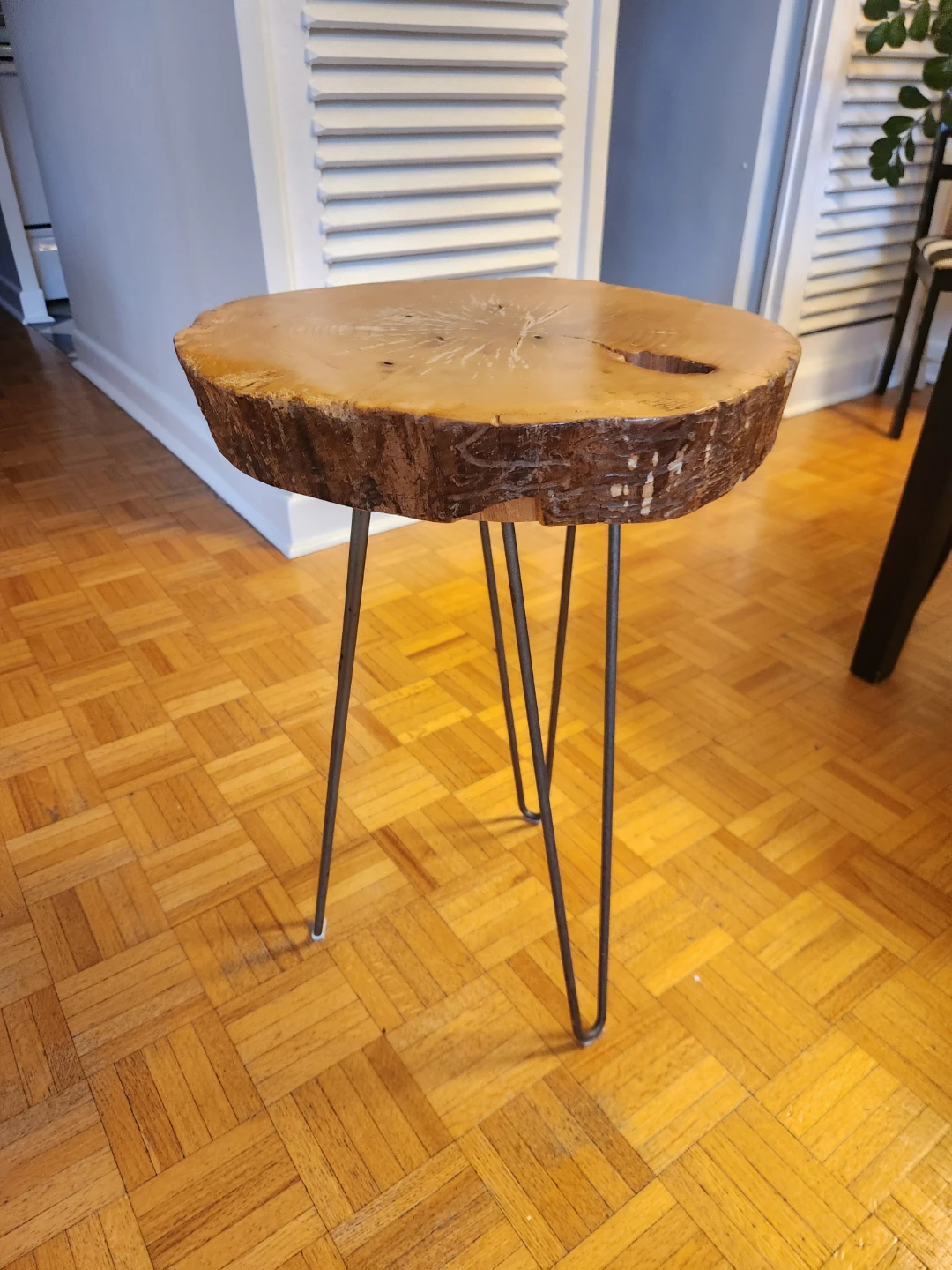 Live Edge Wood Side Table with Metal Haripin Legs - photo 2