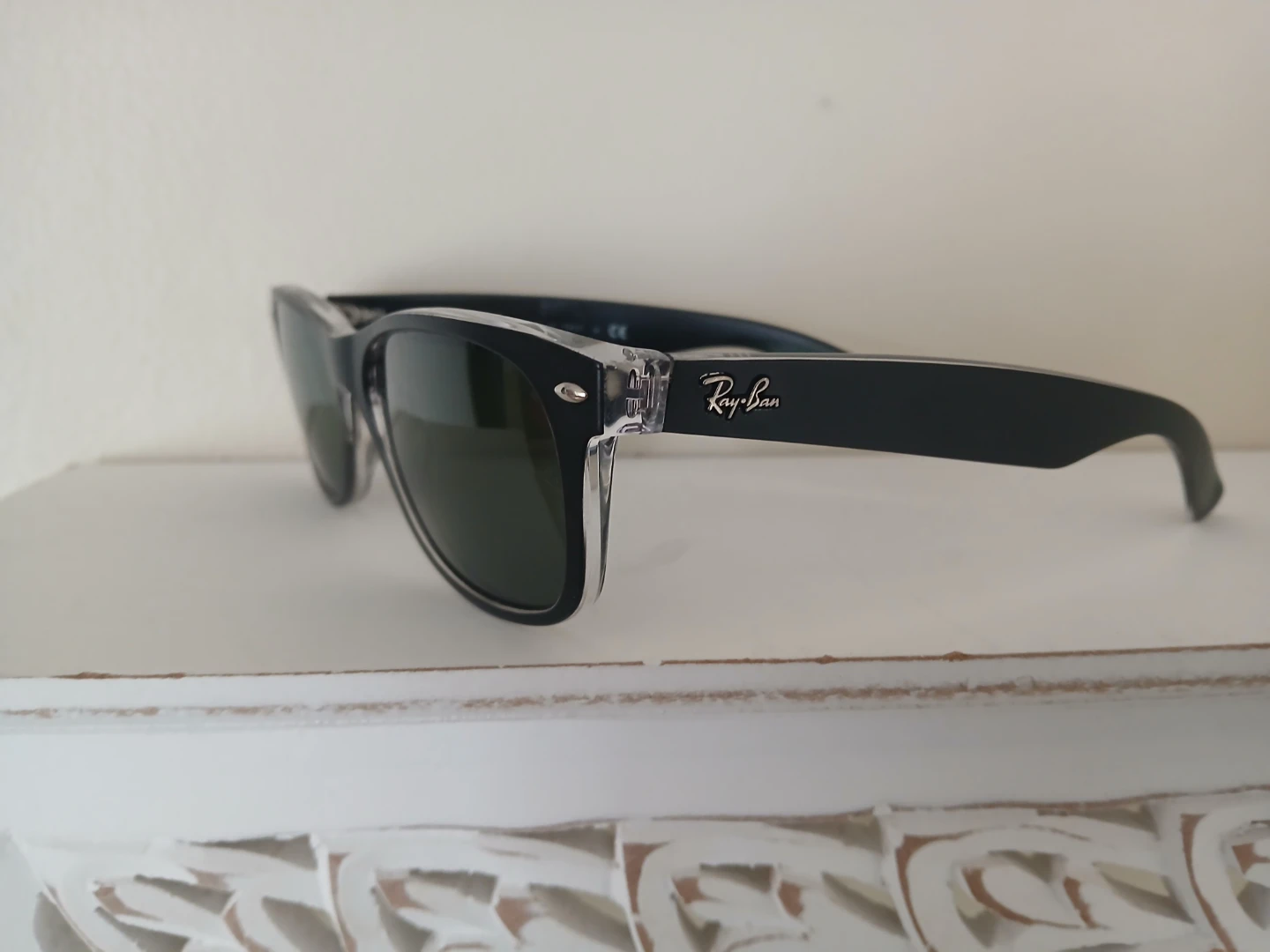 Ray-Ban Wayfarer Sunglasses - photo 3