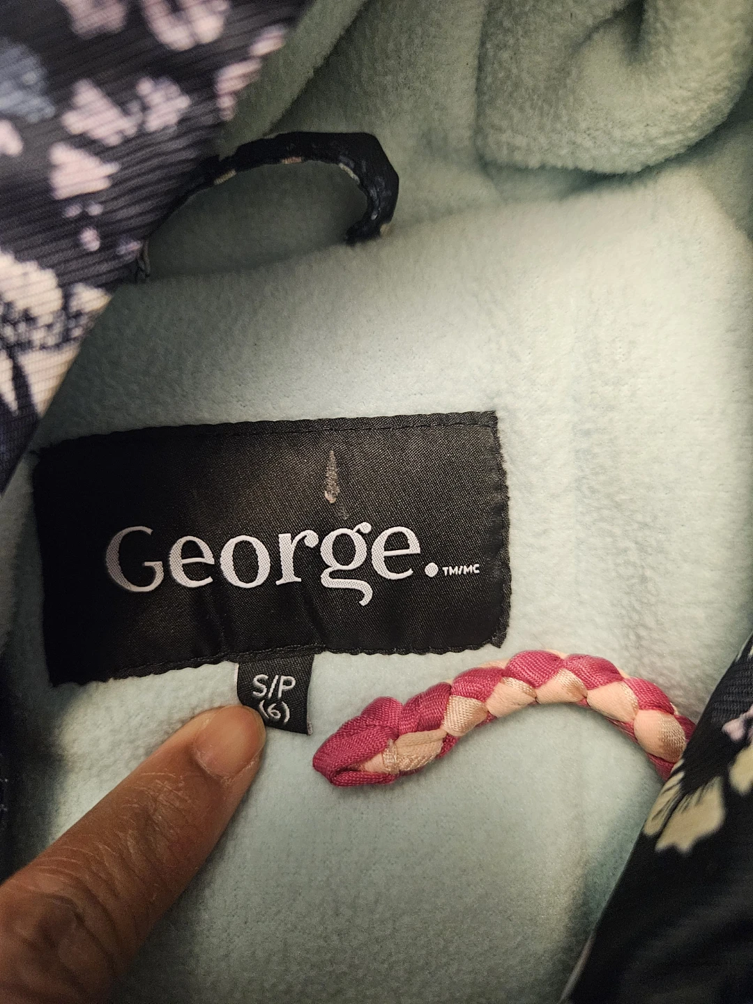 George. Girls Snowsuit Size S/P (6) - photo 2