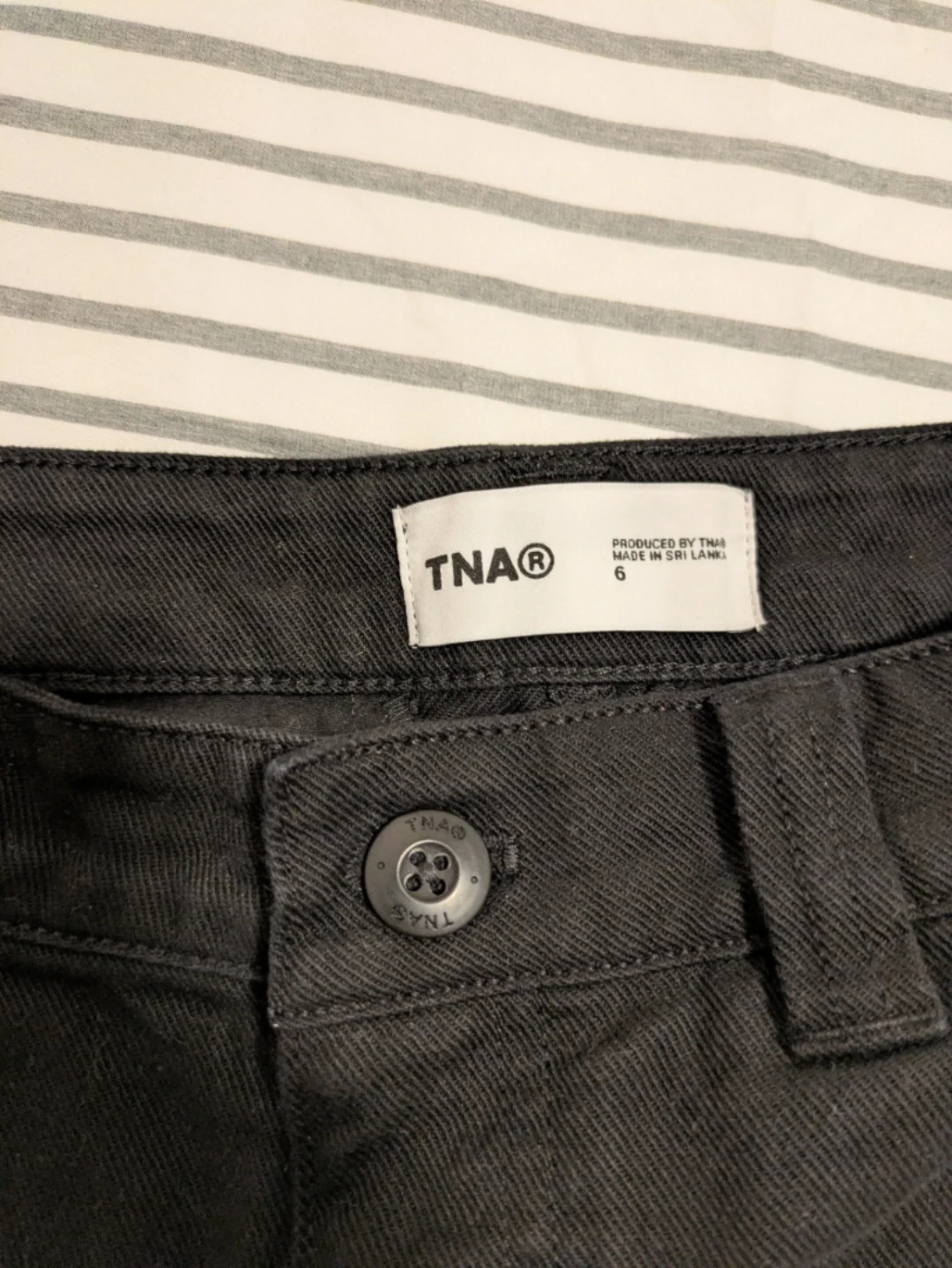TNA wide leg cargo pants (black, size 6) - photo 2