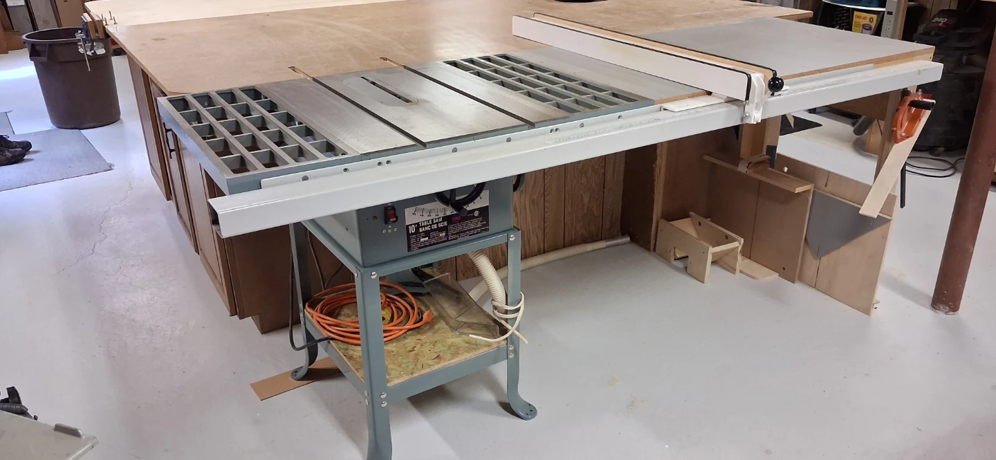 King 10" Table Saw w/ General fence system