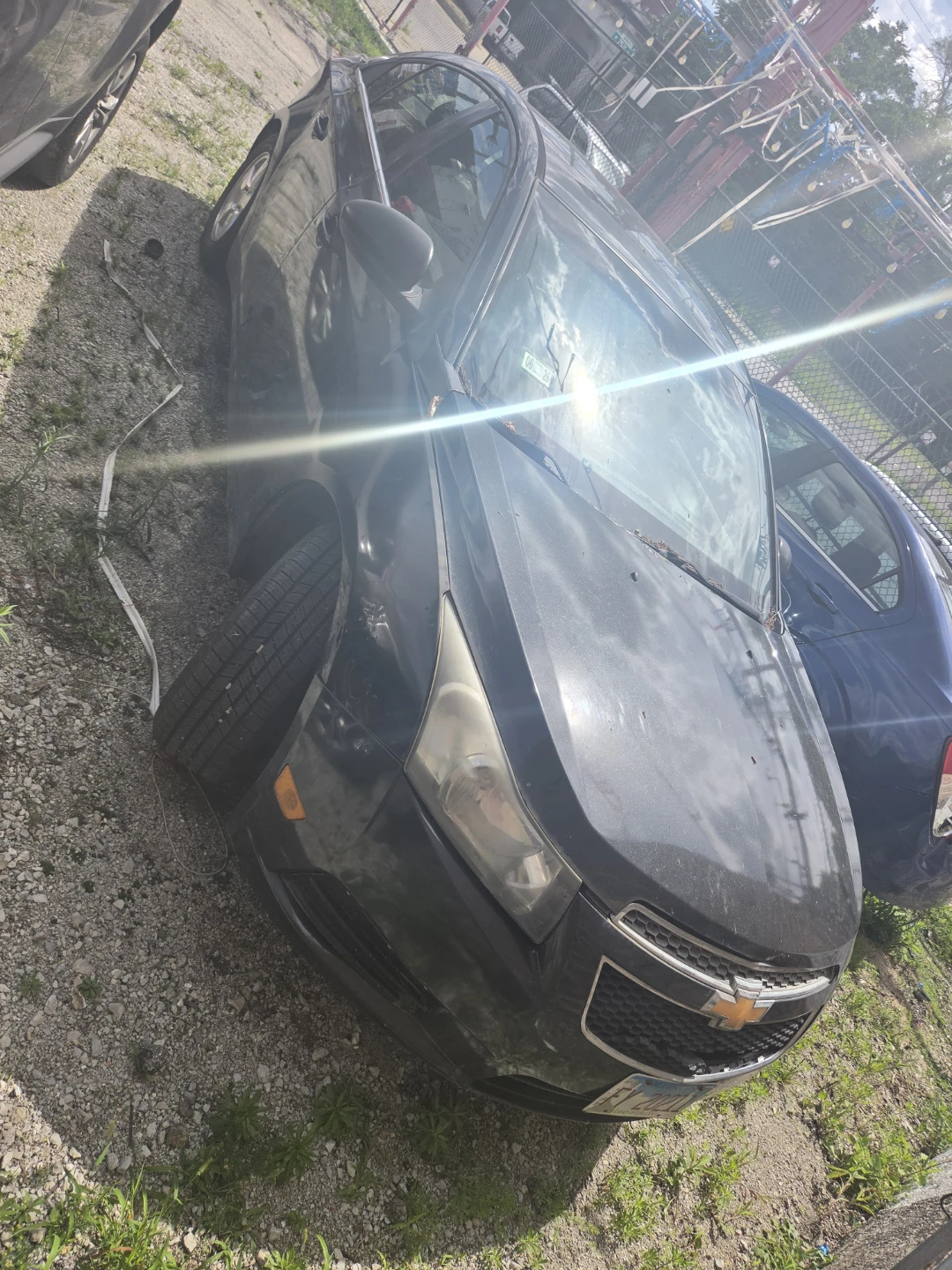 Black Chevrolet Cruze Sedan