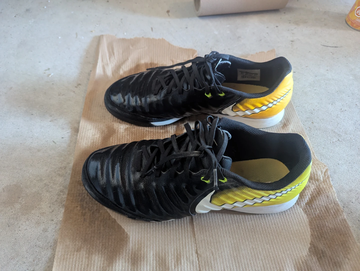Nike Tiempo Indoor Soccer Shoes