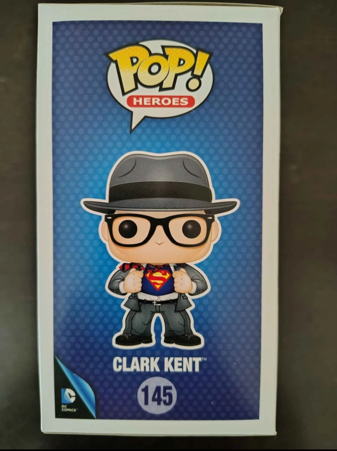 Funko Pop! Heroes – Clark Kent #145 - photo 4