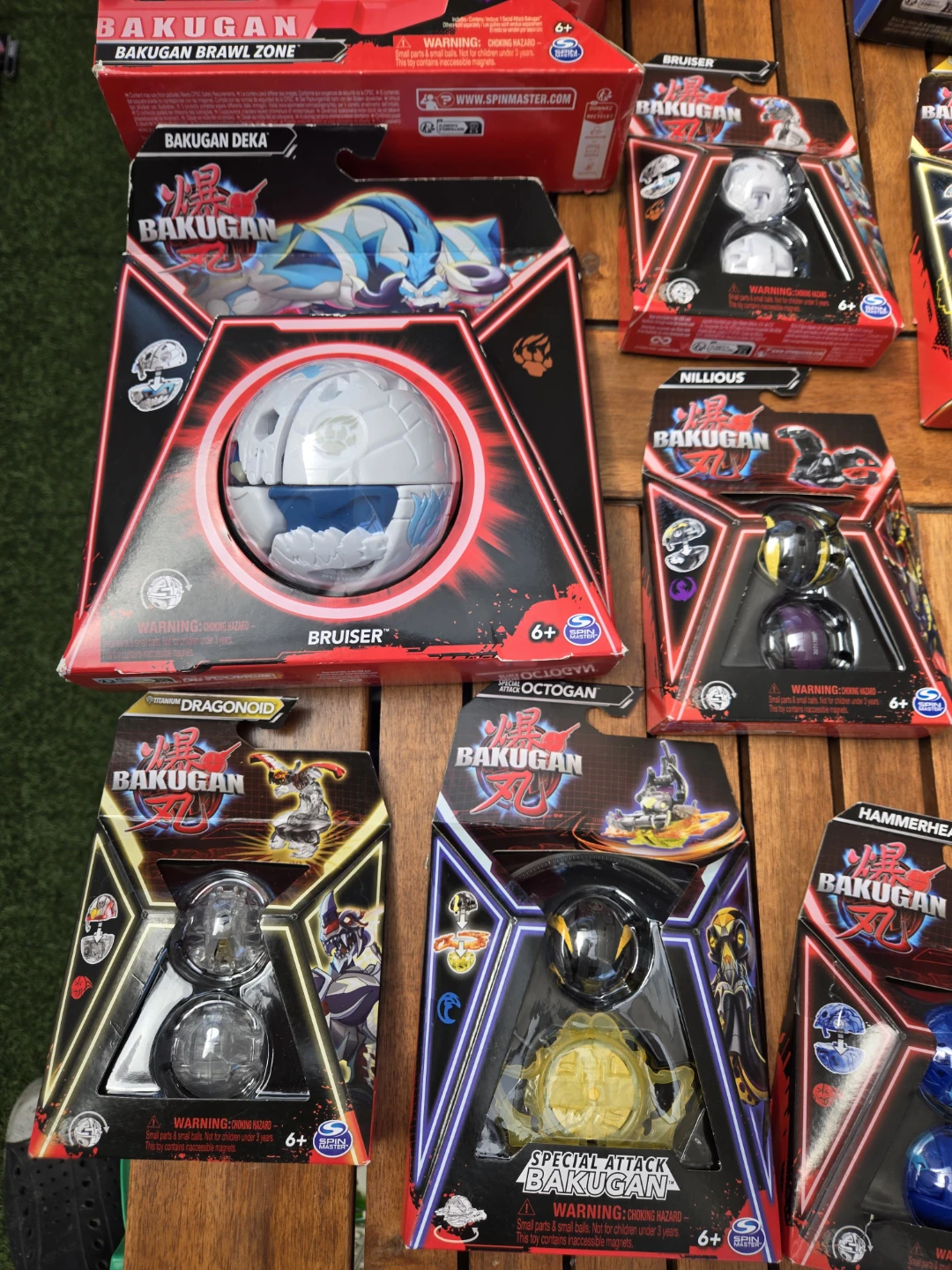 15 brand new bakugan toys - photo 2