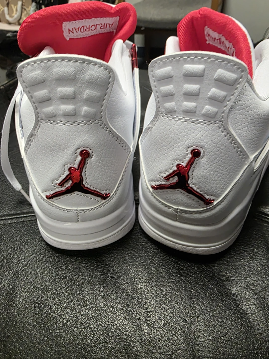 Air Jordan 4 Retro White Red Metal Sneakers - photo 5