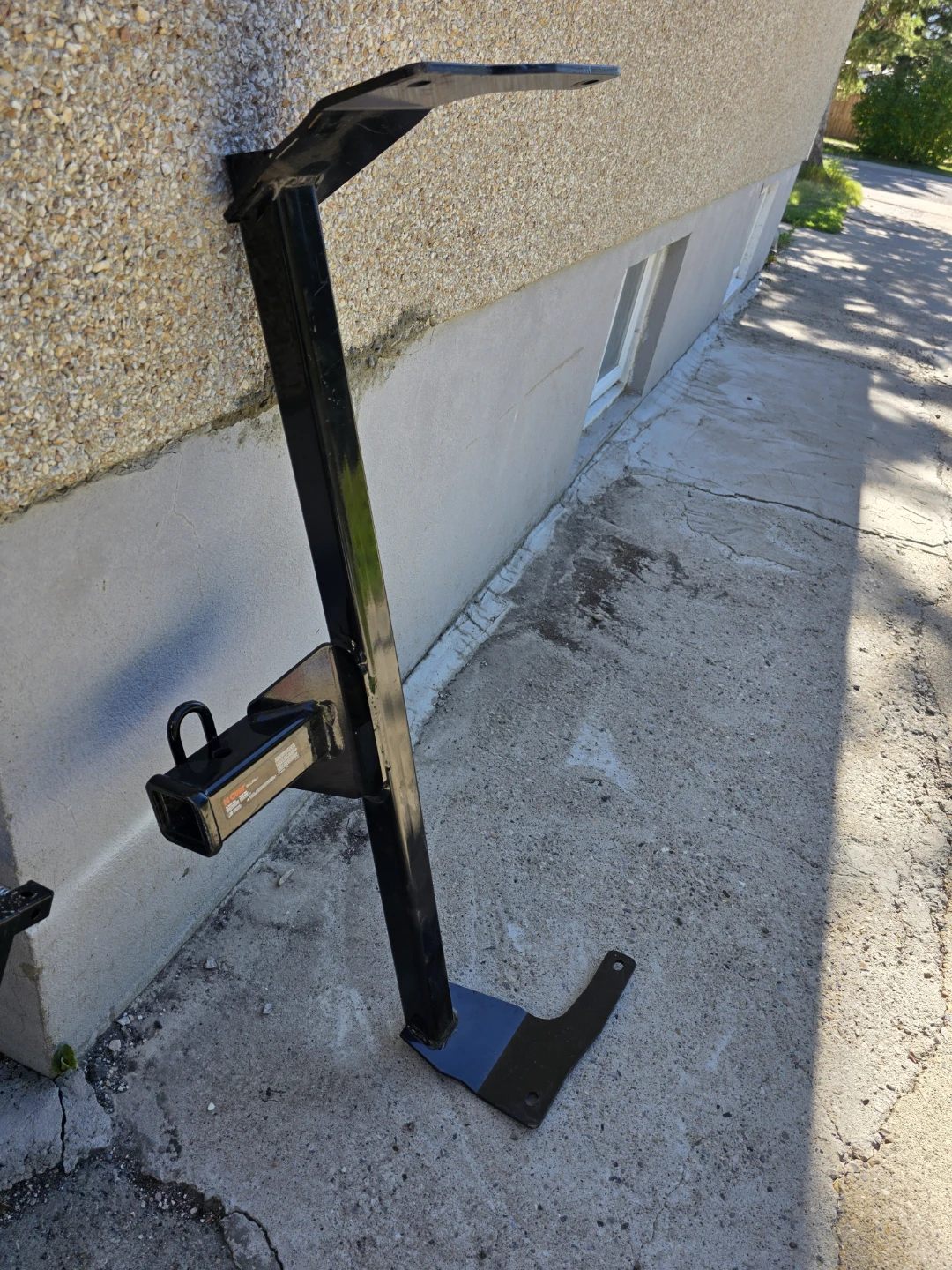 GMC & CHEVROLET CURT Class 3 Hitch Receiver 3500 lbs 525 lbs - photo 2