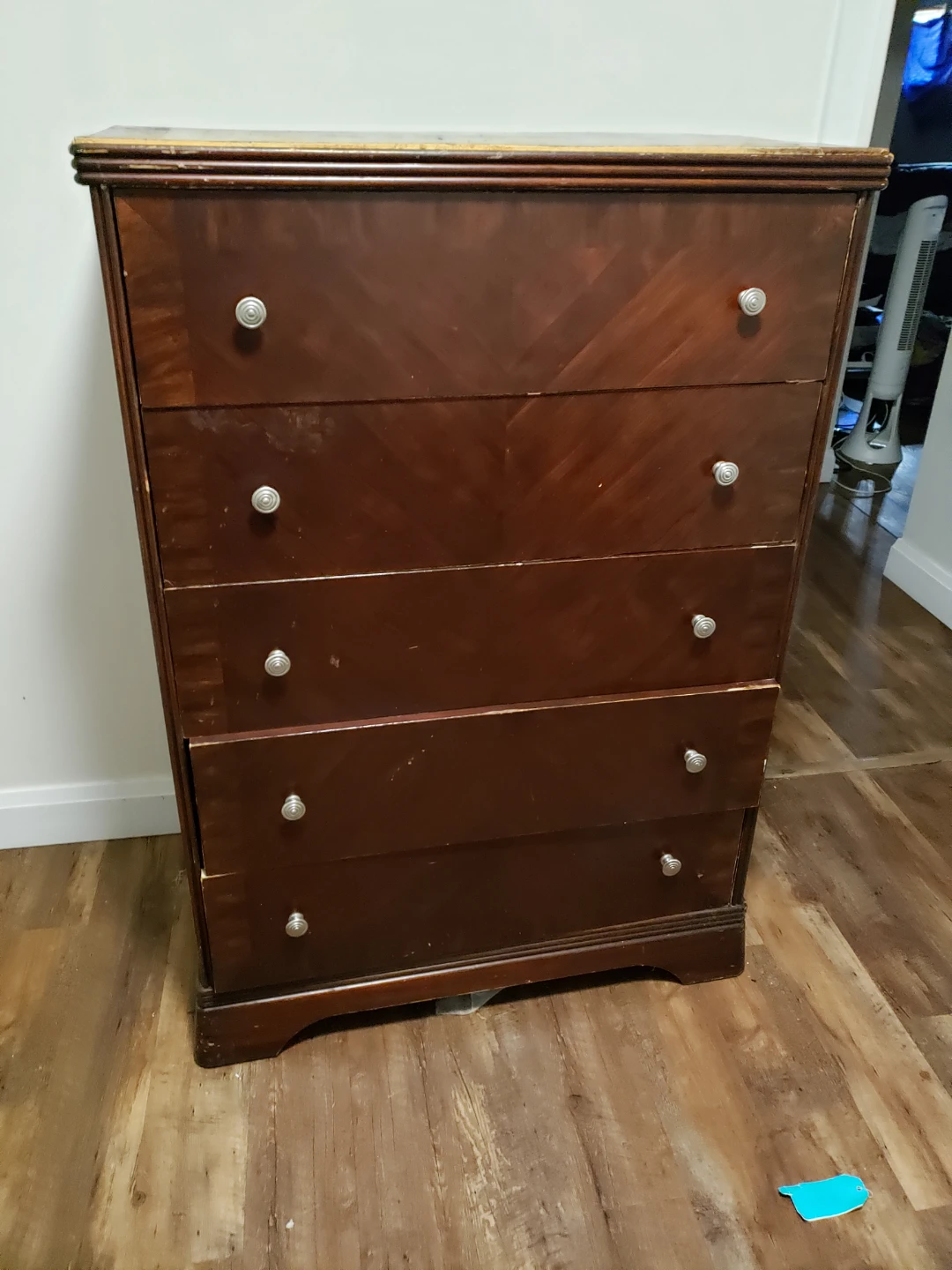 Wooden Dresser with 5 Drawers