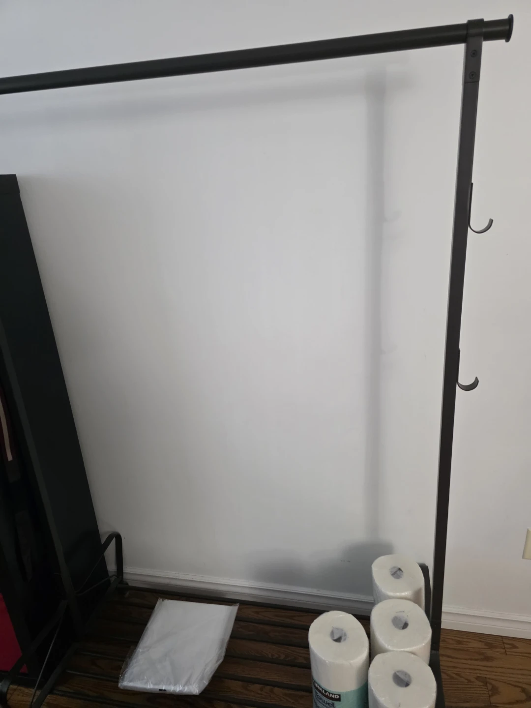 Moving sale- lots of items ( negotiable) - photo 4