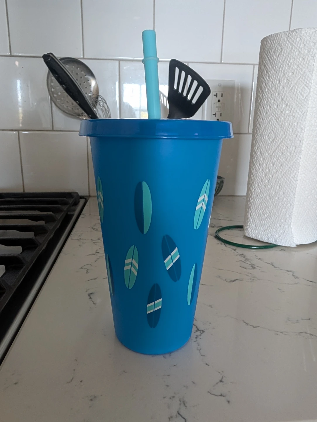 Blue Tumbler with Surfboard Design and Straw