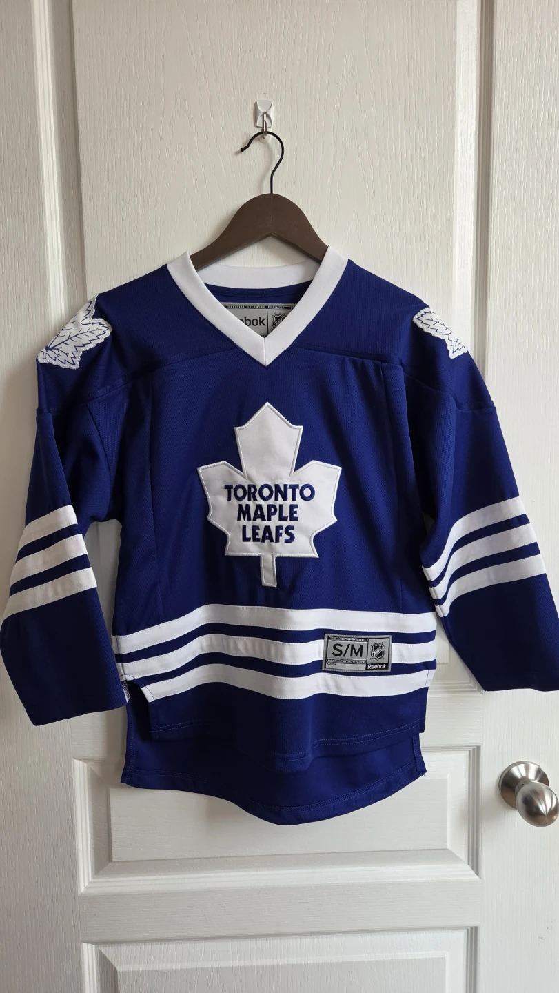 Reebok Toronto Maple Leafs Youth Hockey Jersey S/M