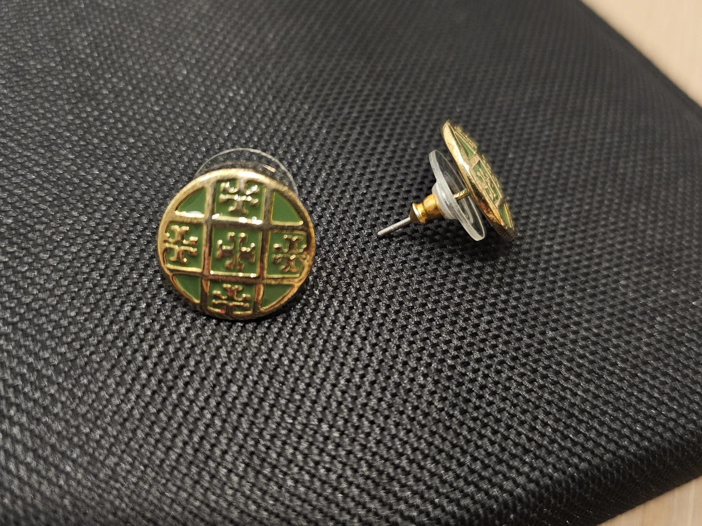 Tory Burch Green & Gold Stud Earrings - photo 2
