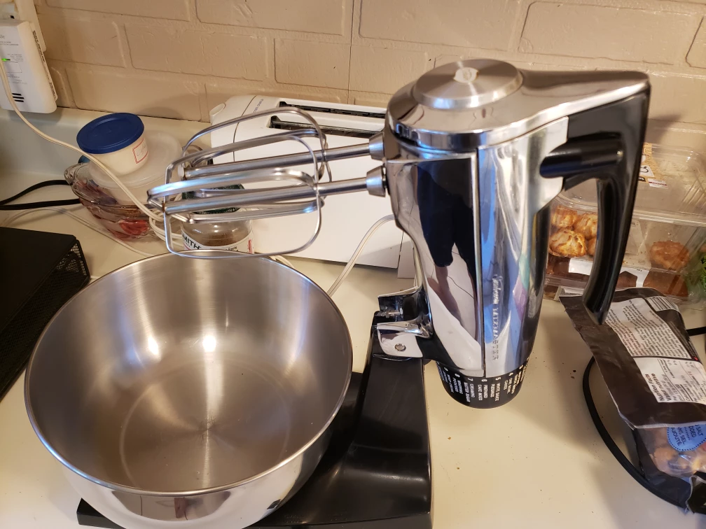 Sunbeam Mixmaster Stand Mixer - photo 5