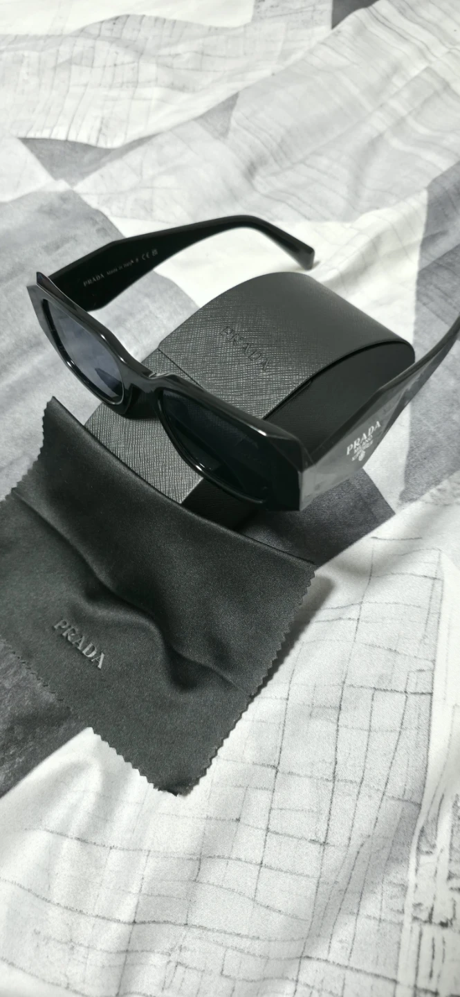 PRADA SPR 17W-F Sunglasses