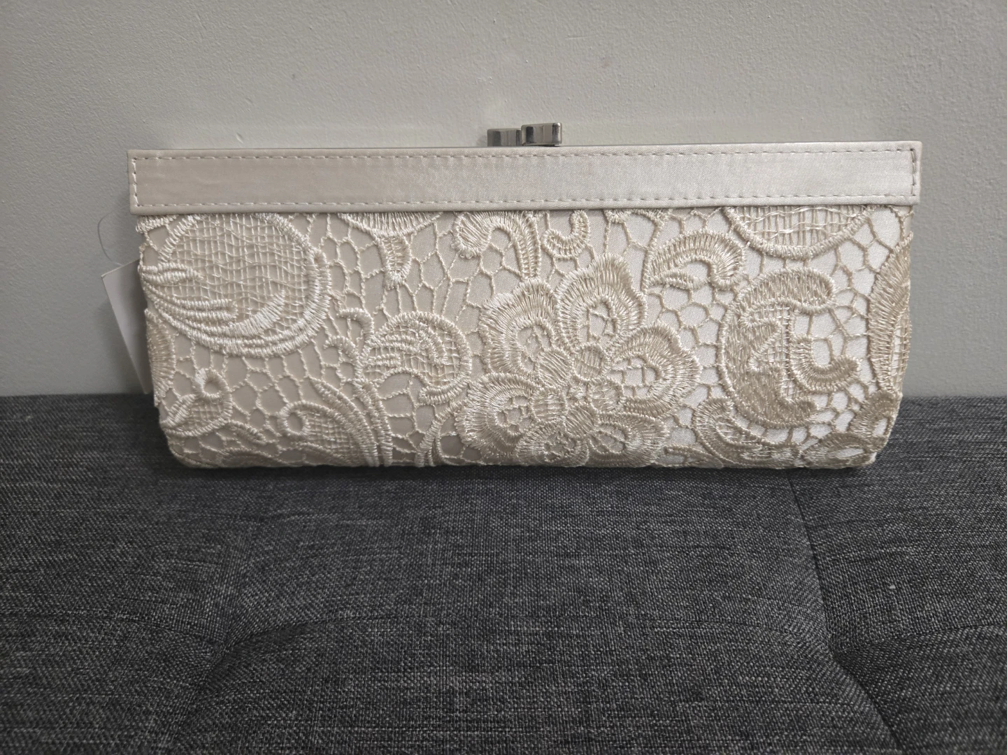 Beige Lace Evening Clutch with Rhinestones - photo 2