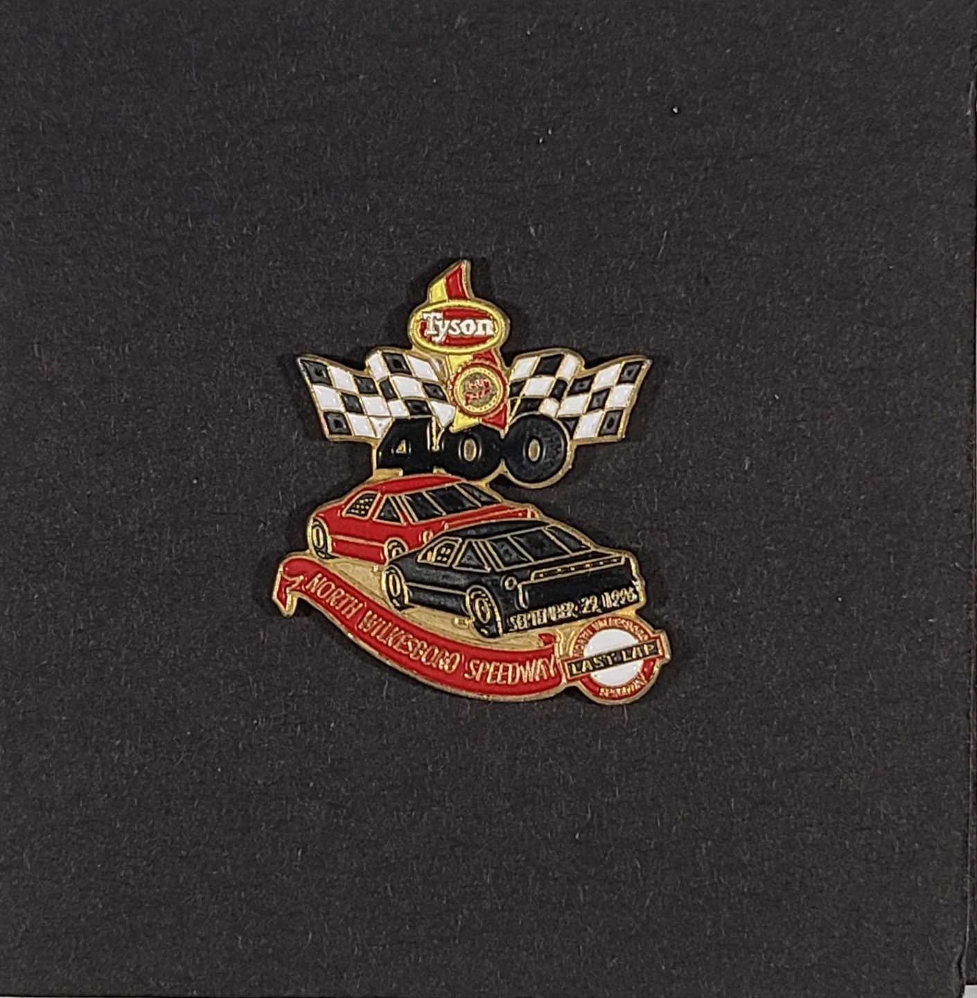 Commerative Car rRacing pin