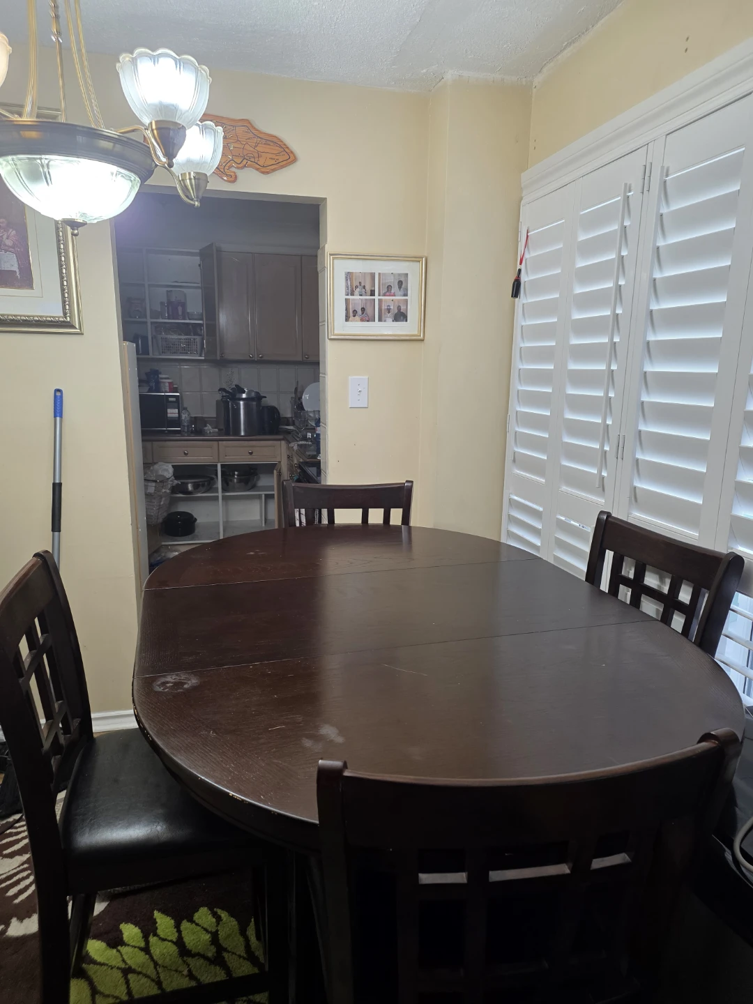 Dining table - photo 3