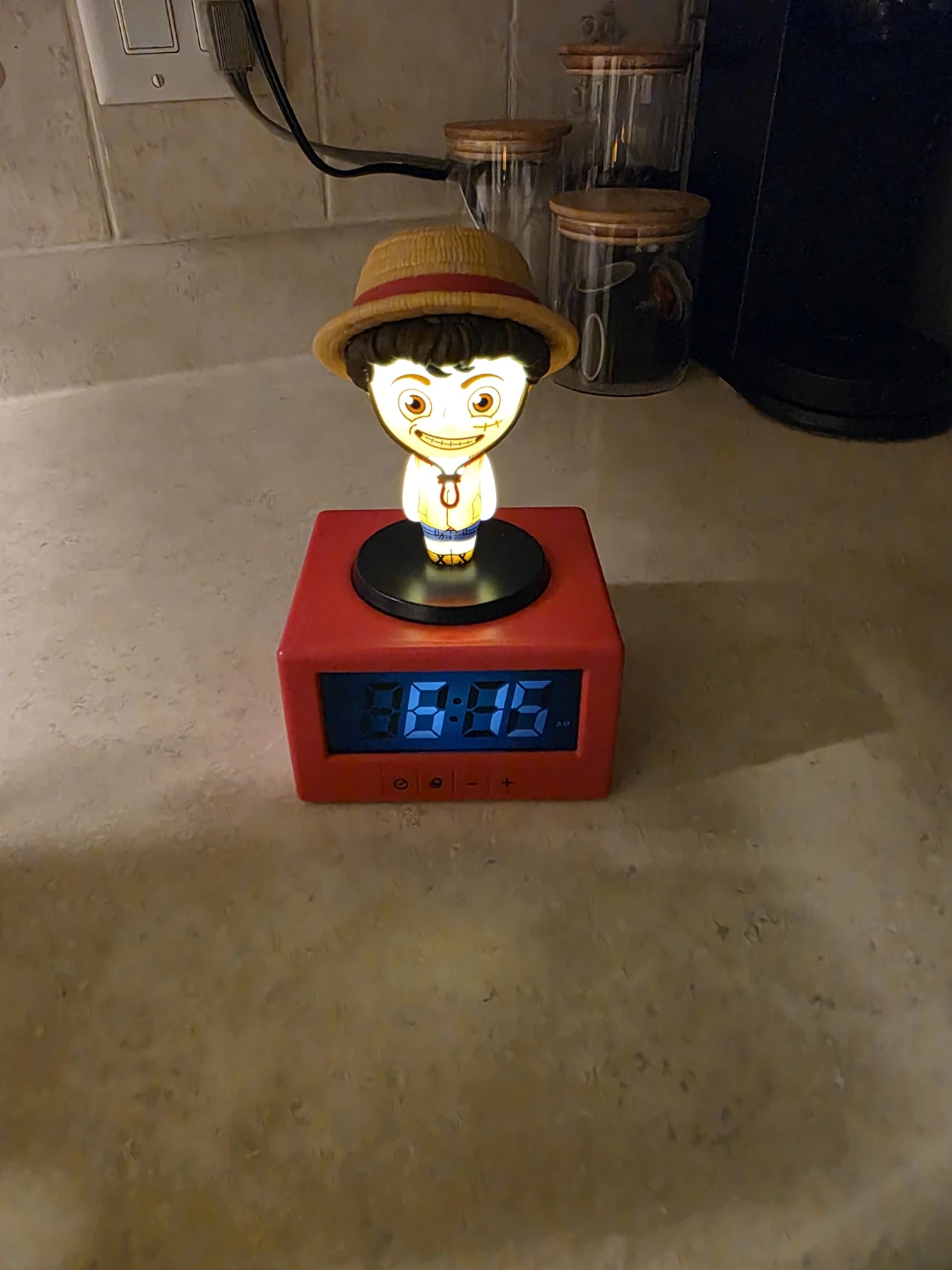 Paladone Netflix One Piece Luffy Icon Alarm Clock - photo 3